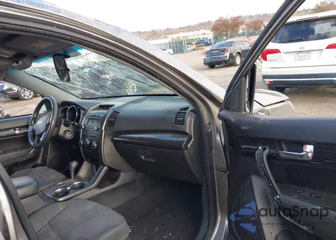 2012 Kia Sorento Lx V6 from USA, damaged, VIN 5XYKT4A21CG296958